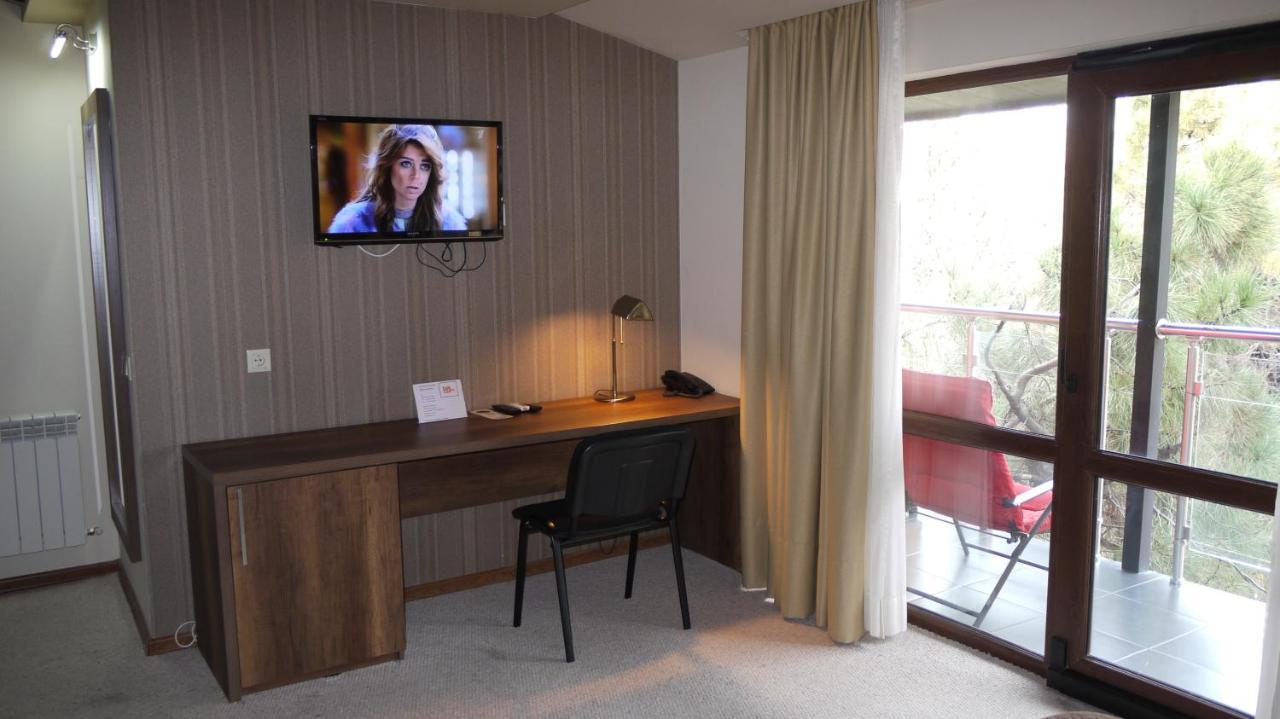 Sani Hotel Tbilisi Exterior foto